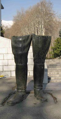 Statue of the Shah of Iran after the Revolution of 1979